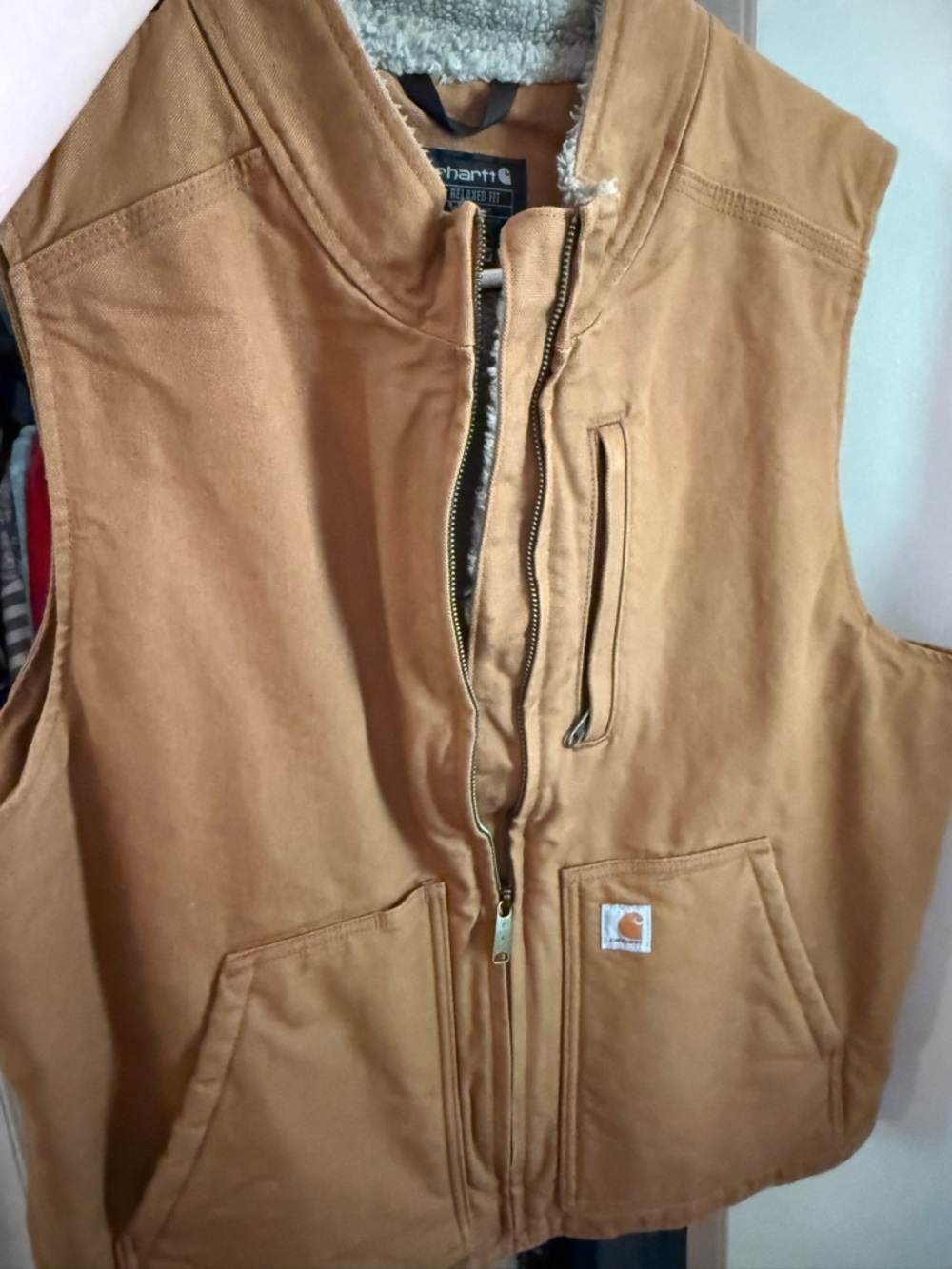 Carhartt vest like new - Picture 4 of 4